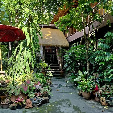 Aparthotel Oldy De Garden Chiang Mai Exterior foto