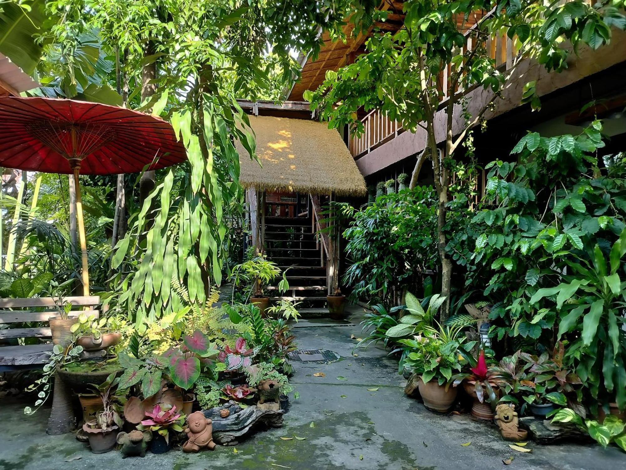 Aparthotel Oldy De Garden Chiang Mai Exterior foto
